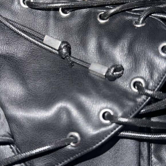 NWT H:ours Women's Adriana Black Crop-top XS - Picture 11 of 12